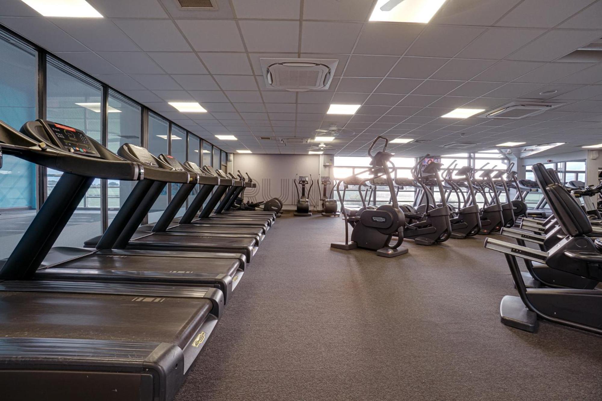 Wrightington Hotel & Health Club Wigan Exterior photo