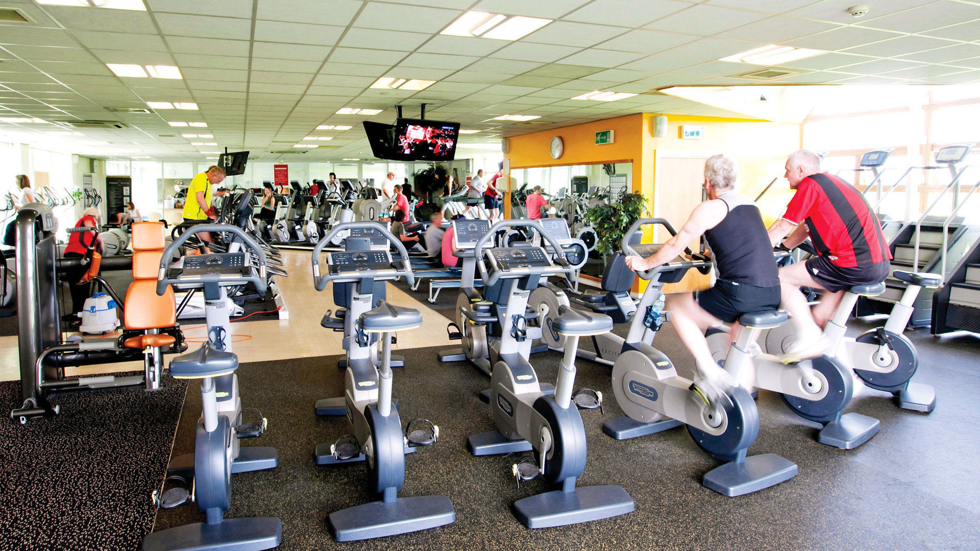 Wrightington Hotel & Health Club Wigan Exterior photo